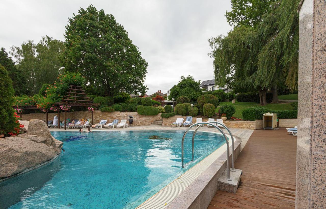 Spa Residence Carbona Great Time Apartman Hévíz Exteriör bild