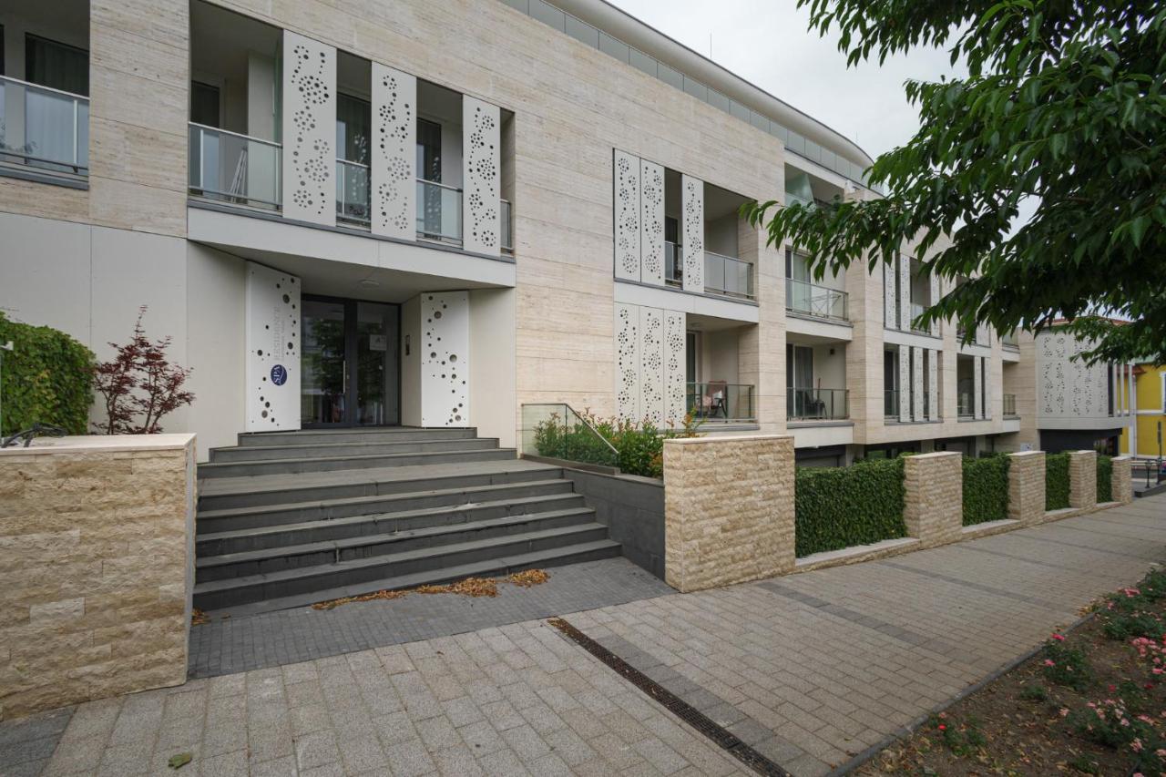 Spa Residence Carbona Great Time Apartman Hévíz Exteriör bild